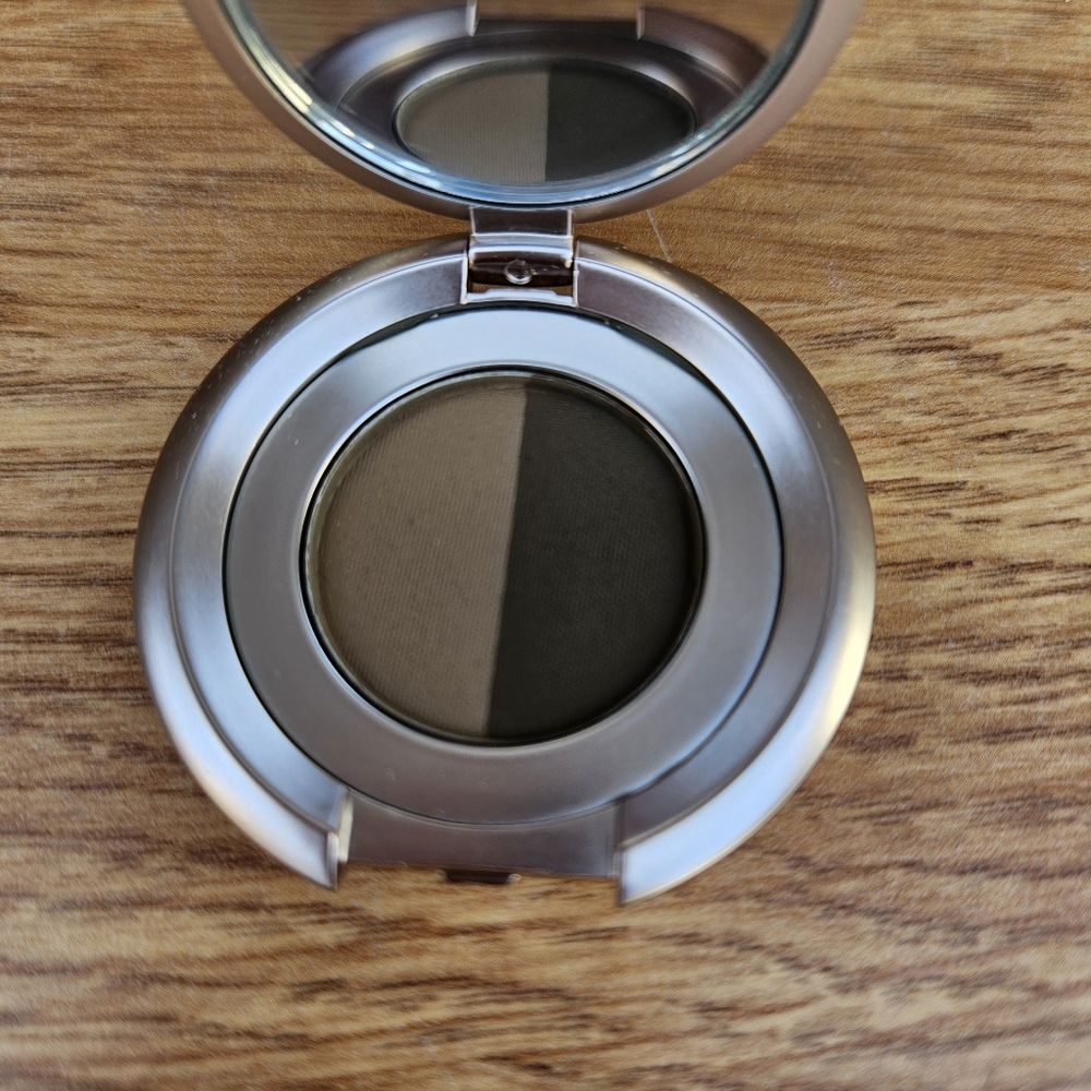 Anastasia Beverly Hills Brunette/Dark Brown